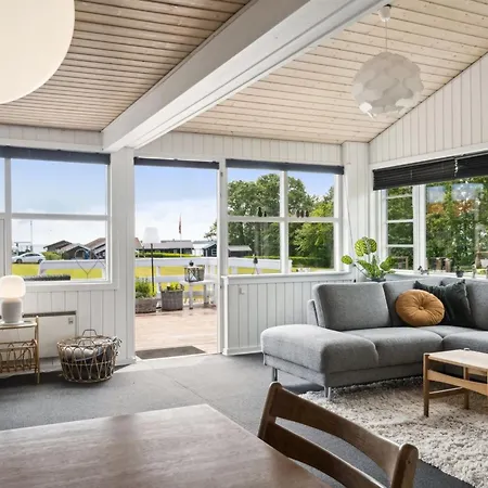 Jolanta - 275m From The Sea By Interhome Sønderby